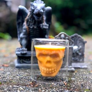 Skull Pumpkin Spice scented candle